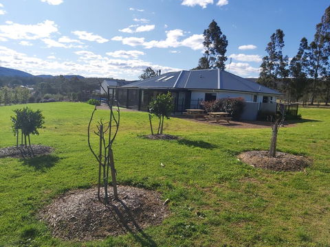 Jasmine Lodge - Redcliffe Tourism 2
