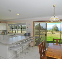 Jervis Bay Beachfront - Redcliffe Tourism