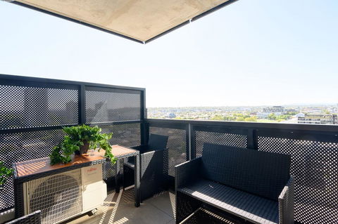 JUDD Your Stylish Richmond Abode Awaits You - Redcliffe Tourism 2