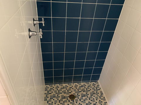 Jumbuck Motel - Redcliffe Tourism 3