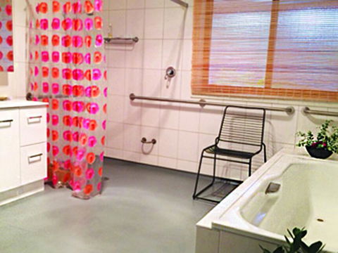 Kangaroo Hill Studio - Redcliffe Tourism 3