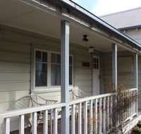 Keira Cottage - Redcliffe Tourism