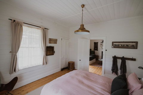 Kimo Estate - Redcliffe Tourism 2