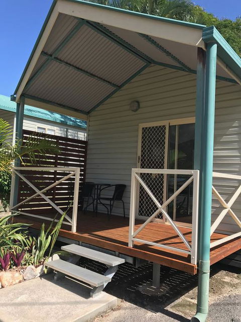 Kingfisher Caravan Park - Redcliffe Tourism 0