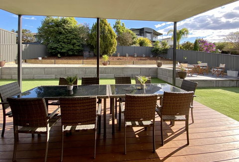 Kingfisher Retreat @ Eden Cove - Redcliffe Tourism 1