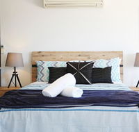 Kingfisher Retreat  Eden Cove - Redcliffe Tourism