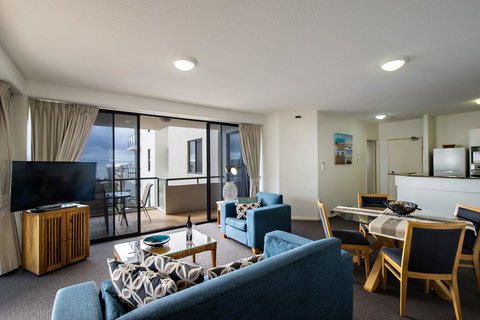 Kings Row Apartments - Redcliffe Tourism 2