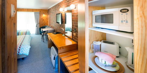 Kookaburra Motor Lodge - Redcliffe Tourism 2