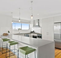 Koomeela Ocean Views 17 - Redcliffe Tourism