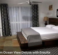 La Casa De Playa - Redcliffe Tourism