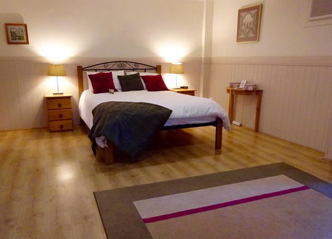 Lagoon Pocket Bed & Breakfast - Redcliffe Tourism 2