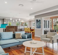 LAKEFRONT and SUNSET HAVEN - Redcliffe Tourism