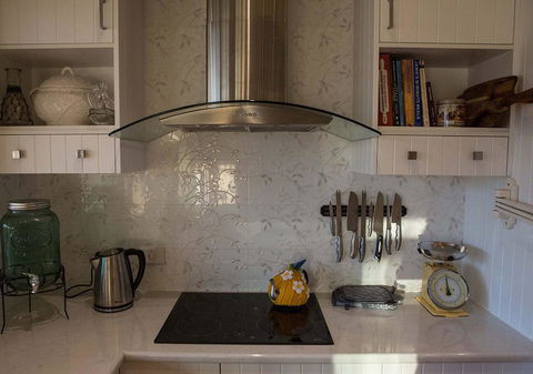 Lallibroch - Redcliffe Tourism 3