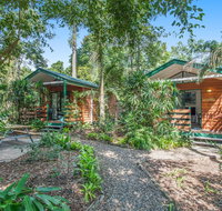 Landsborough Pines Caravan Park - Redcliffe Tourism
