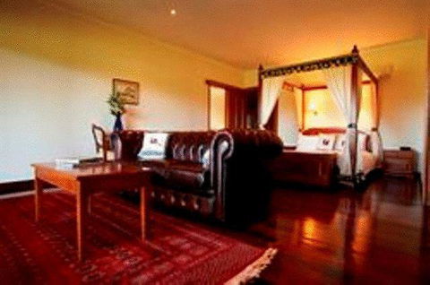 Lazy River Boutique Bed & Breakfast - Redcliffe Tourism 0