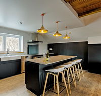 Le Chalets - Redcliffe Tourism
