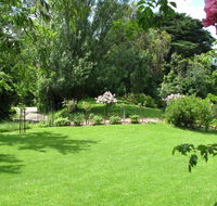 Leafield Cottages - Redcliffe Tourism