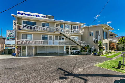 Leisure-Lee Holiday Apartments - Redcliffe Tourism 0