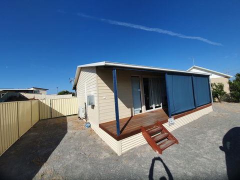 LiL House - Redcliffe Tourism 2