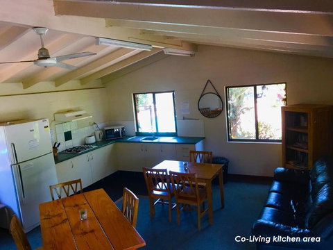Lilyponds Holiday Park - Redcliffe Tourism 2