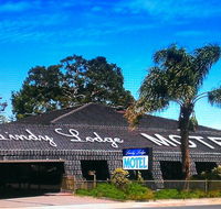 Lindy Lodge Motel - Redcliffe Tourism