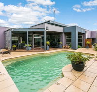 Links Idyllic Break 16 - Redcliffe Tourism