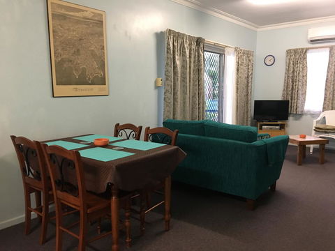 Lisianna Apartments - Redcliffe Tourism 3