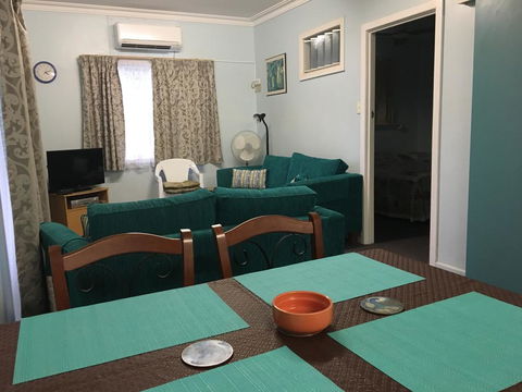 Lisianna Apartments - Redcliffe Tourism 1