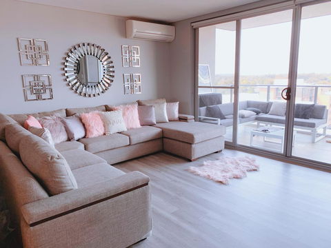 Luxury Apartment With Views - Redcliffe Tourism 1