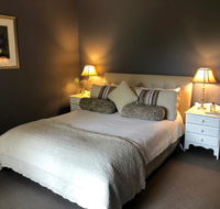 Luxury room 15mins from Wagga's CBD - Redcliffe Tourism