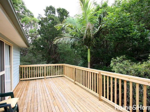 Mac's Surf Style - 12 Ocean Drive - Redcliffe Tourism 3