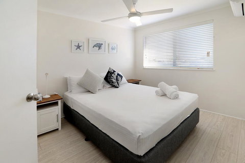 MAINSAIL8- MOOLOOLABA BEACH - Redcliffe Tourism 1