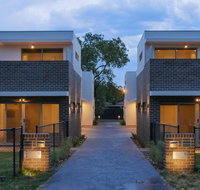 Maison Executive - Redcliffe Tourism