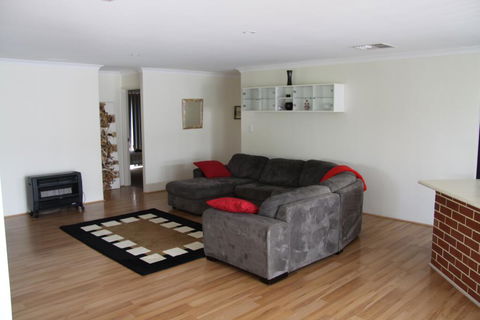 Mandurah Golf Links Retreat - Redcliffe Tourism 2