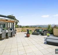 Manly Sun Seeker Holiday Apartment - Redcliffe Tourism