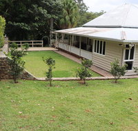 Mapleton Falls Farm House - Redcliffe Tourism