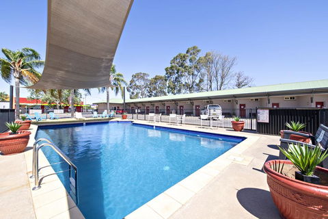 Matilda Motor Inn - Redcliffe Tourism 0