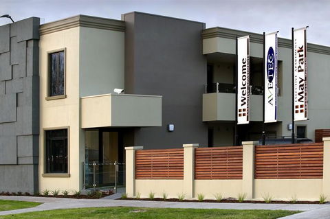 May Park Executive Apartments - Redcliffe Tourism 2