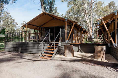 McLean Beach Holiday Park - Redcliffe Tourism 1