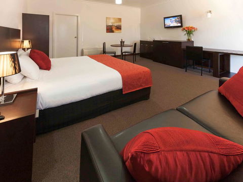 Mercure Port Of Echuca - Redcliffe Tourism 0