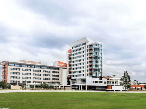 Mercure Sydney Liverpool - Redcliffe Tourism 0