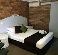 Miles Outback Motel - Redcliffe Tourism
