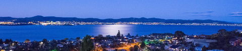 Million Dollar Views Day And Night - Redcliffe Tourism 2