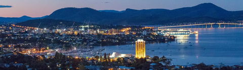 Million Dollar Views Day And Night - Redcliffe Tourism 3