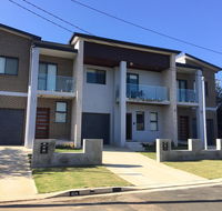 Minto Lodge - Redcliffe Tourism