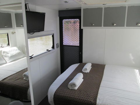 Moama On Murray Houseboats - Redcliffe Tourism 3