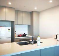 Modern apartmentoffice w Parking  Olympic Park - Redcliffe Tourism