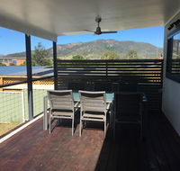 Mograni Views - Redcliffe Tourism