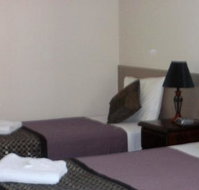 Molika Springs Motel - Redcliffe Tourism