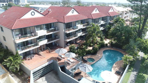 Montana Palms Resort - Redcliffe Tourism 3